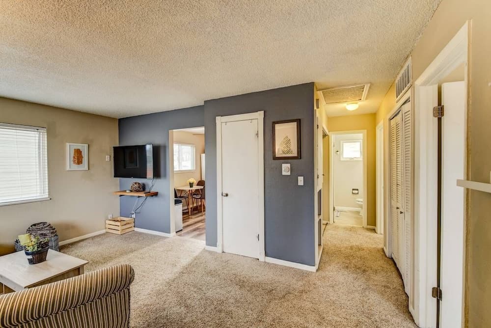 2BR Hikers Dream Red Rocks Dog-friendly!