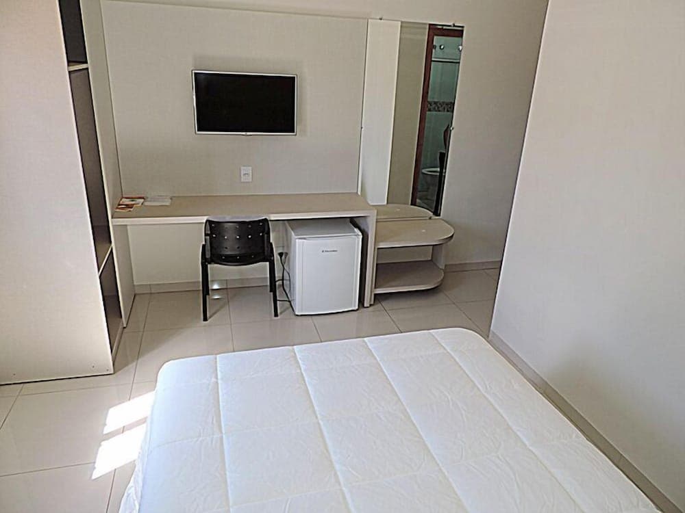 Hotel Pequeno Mundo II