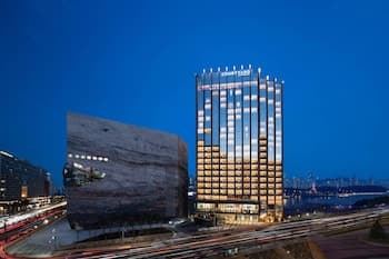 Courtyard by Marriott Suwon