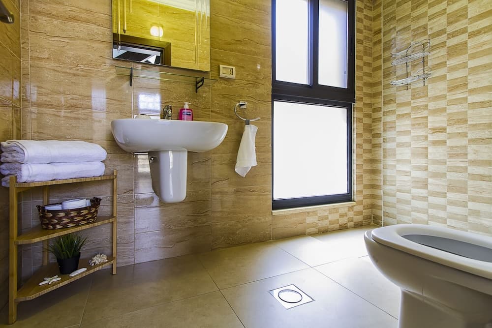 Villa Naya Branch 1 Couple Paradise