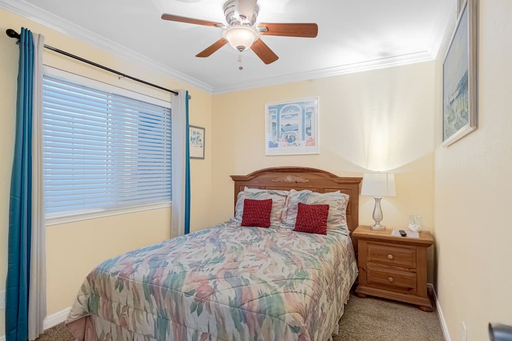 Seascape 1208 1 Bedroom Condo