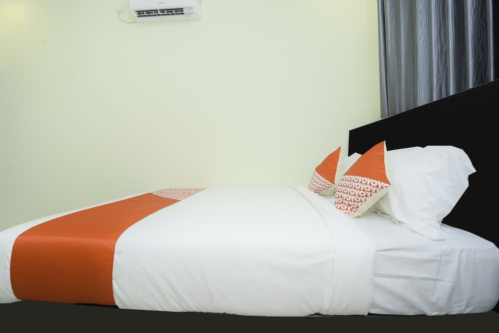 OYO 1909 Edelweiss Residence Syariah