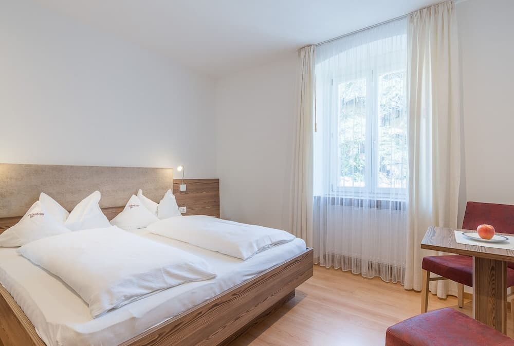 Rebenheim Frühstückspension - FEWO