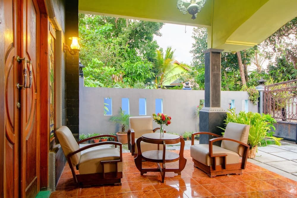 Hotel O Opak Village Bed & Breakfast