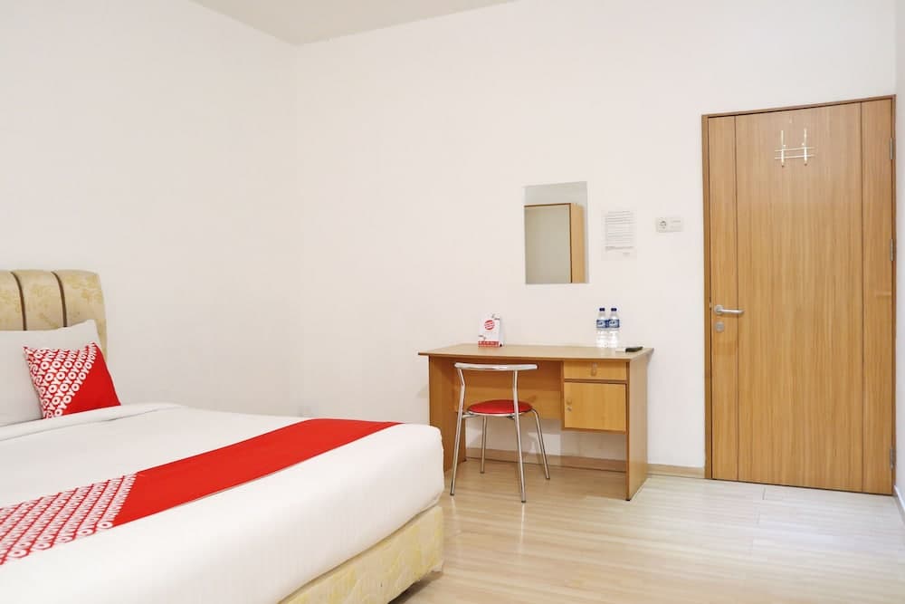 Hotel O M Authentic Kost Man