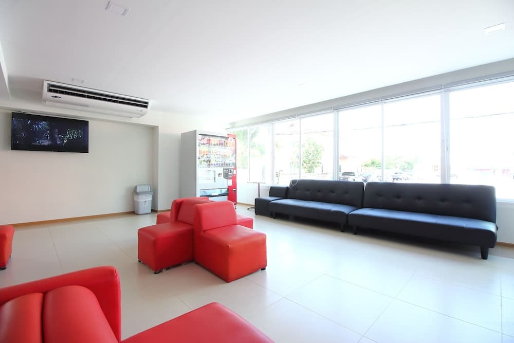 OYO 474 Tara Residence