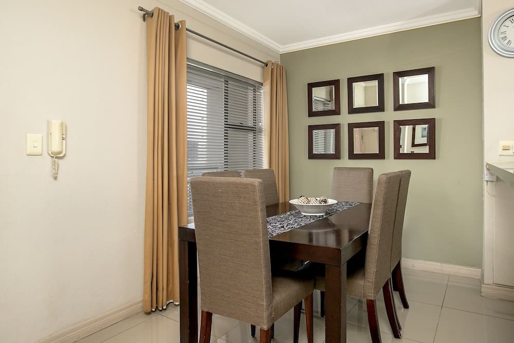 Alpha Lux Apartments