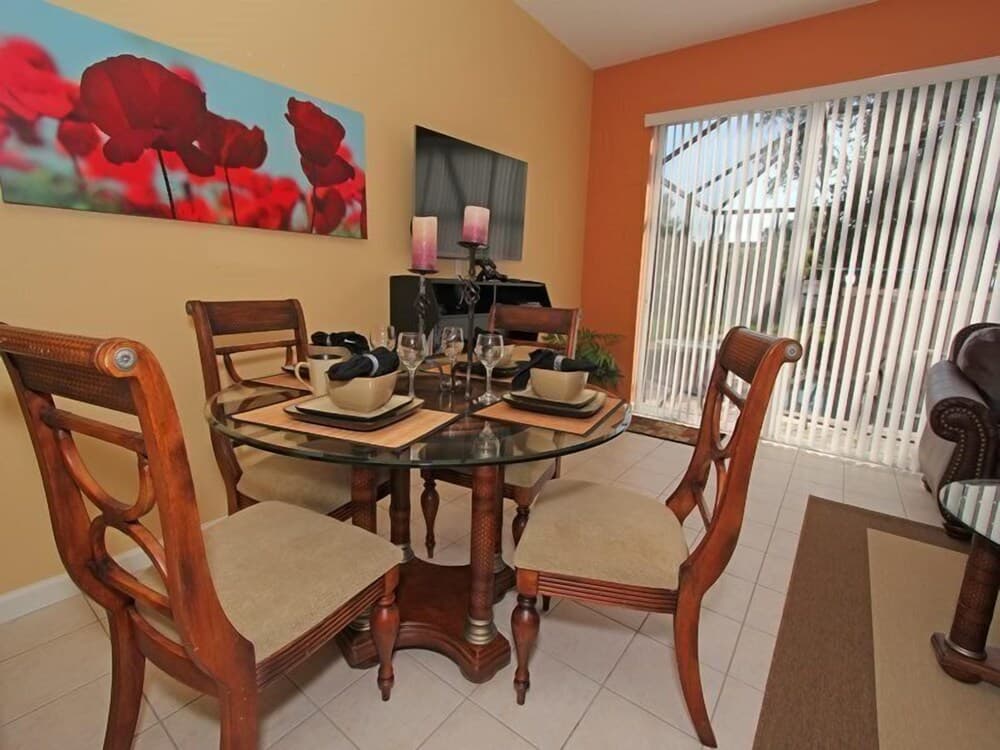 Amenities Galore 3 Bedroom Town House In Windsor Palms Resort