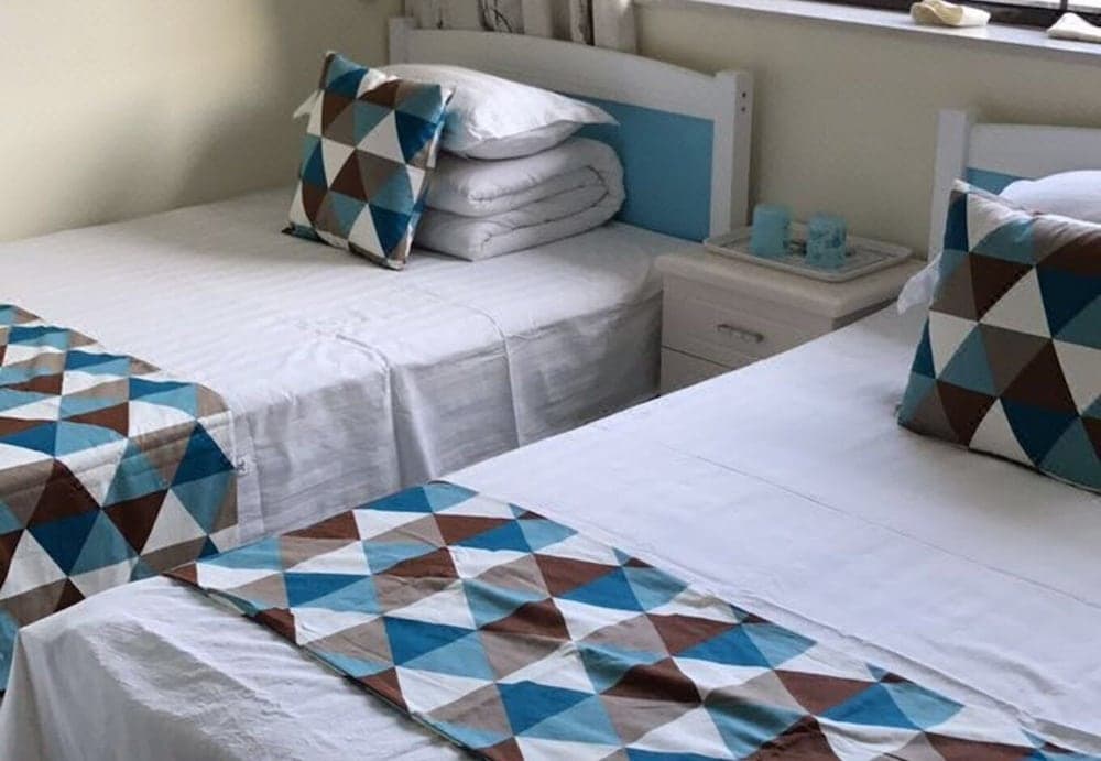 Xinyue Folk Farmhouse Inn