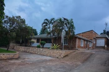 SamWeb Bed and Breakfast