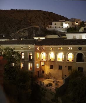 Hotel Casa De Los Arcos