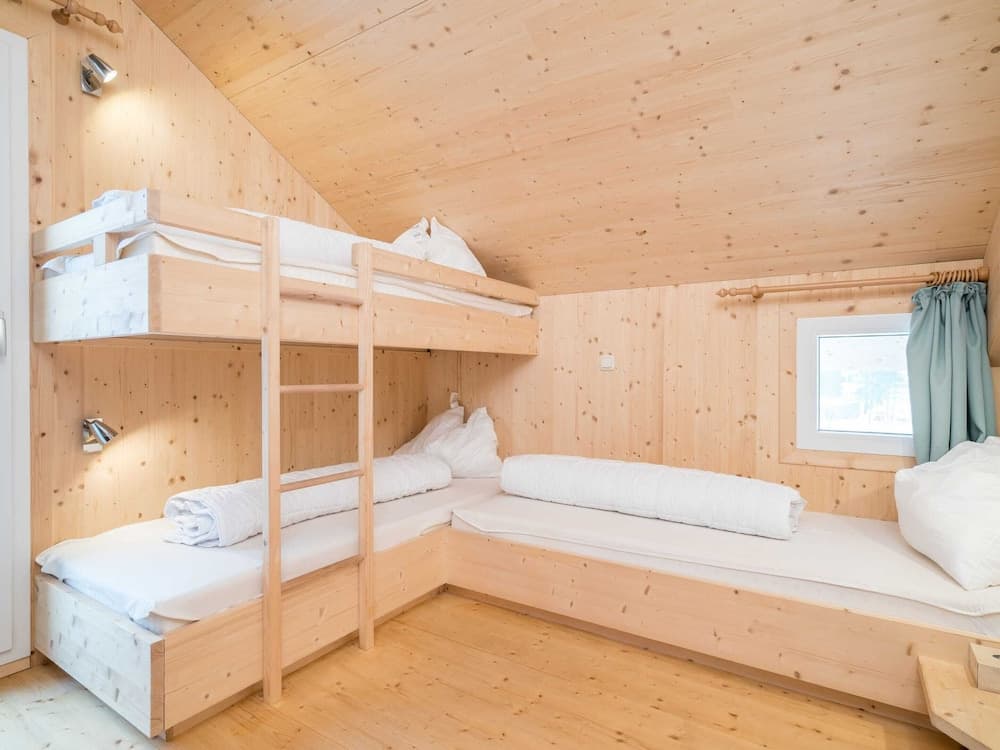 Chalet in Hohentauern With Sauna and hot tub