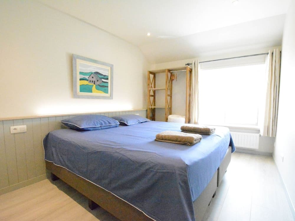 Child Friendly Holiday Home in Bouillon near River