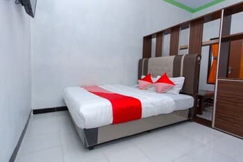 SUPER OYO 2873 Griya Annisa