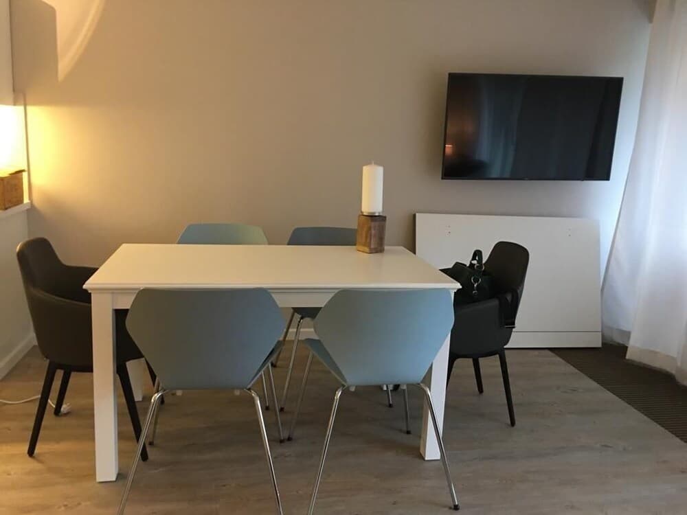 Sylt: Wenningstedt-braderup Große Ferienwohnung Unter Reet