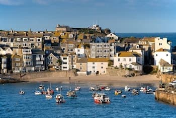Surf Break 2BD St Ives Apartment W/ Sea Views+spa Experience