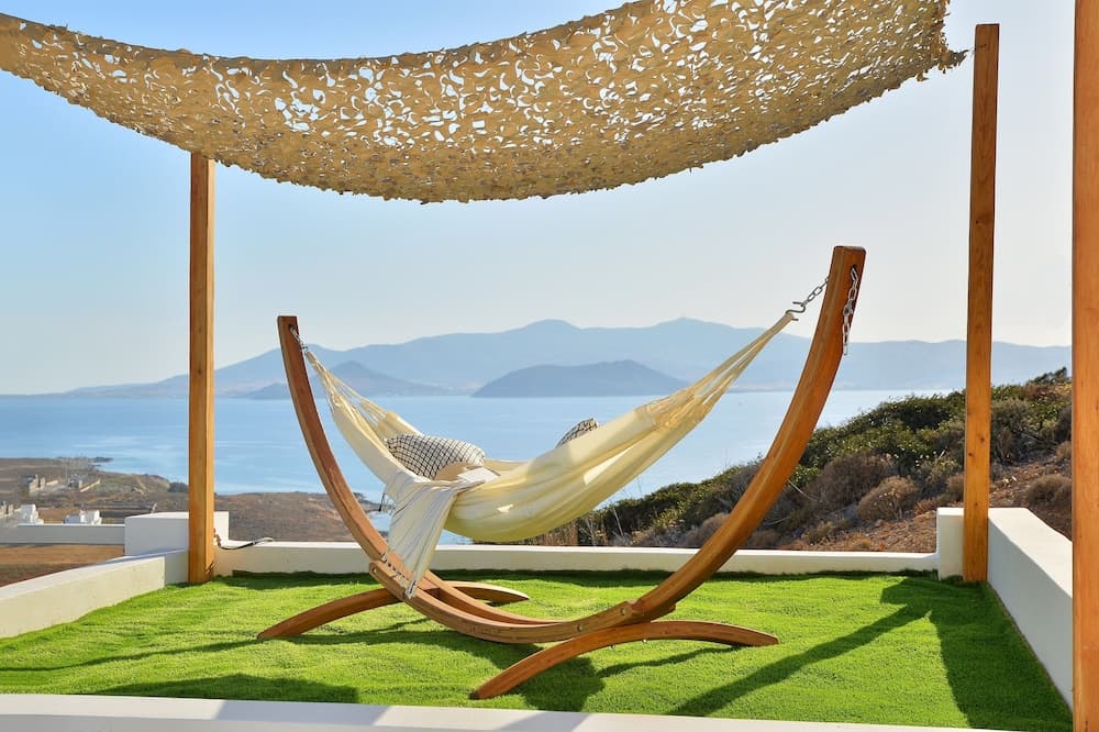 Mythology Naxos Villas & Suites