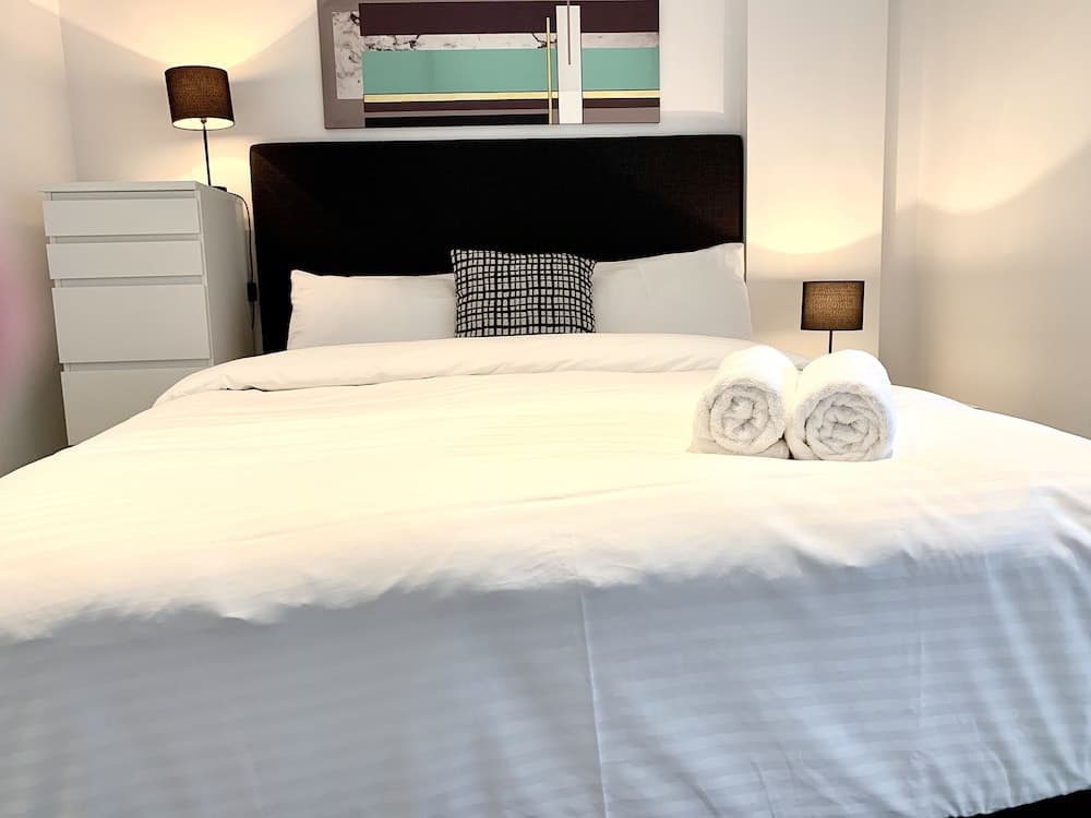 ReadySet Apartments on Little Collins