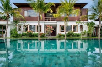 Luxury Villa in Bali near Beach, Bali Villa 2034
