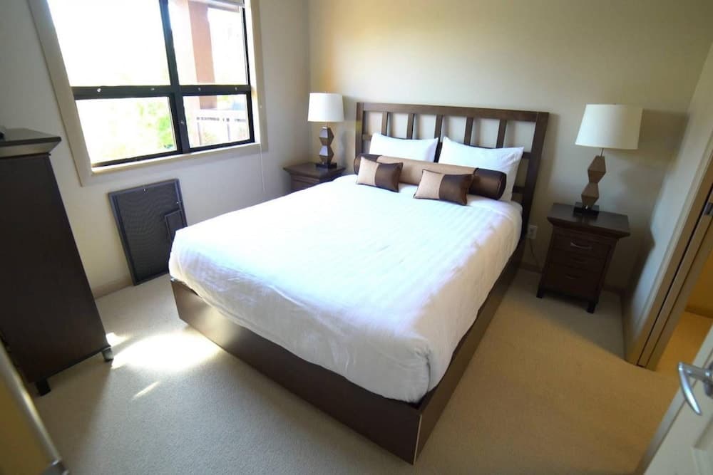 Courtyard View at Playa #436