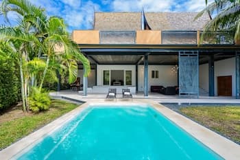 Sunova Private Pool Villa - Hotel Managed