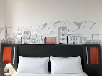easyHotel Málaga City Centre