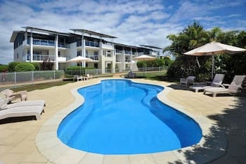 Pacific Marina Apartments