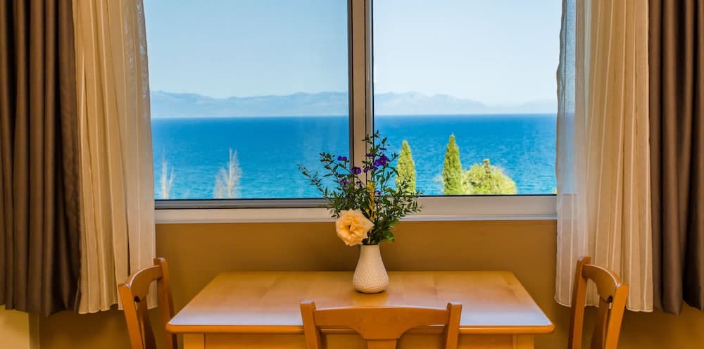 Colonides Beach Hotel