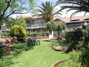 Homestead Lake Cottage