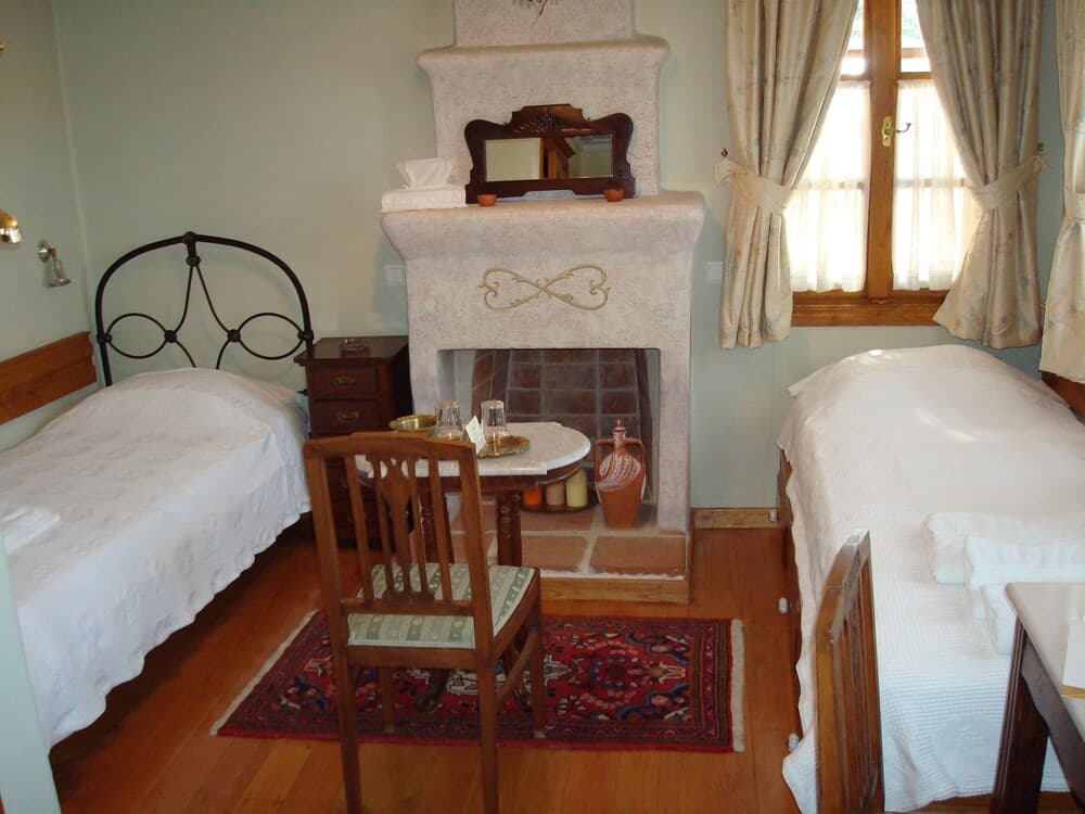 Oikia Alexandrou Traditional Inn