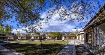 Le Mentok Wellness Resort