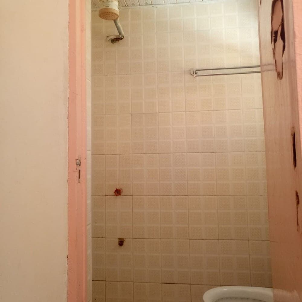 Acaliputo Guest House