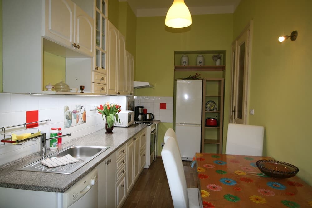 Apartment No. 16A Svahová 14