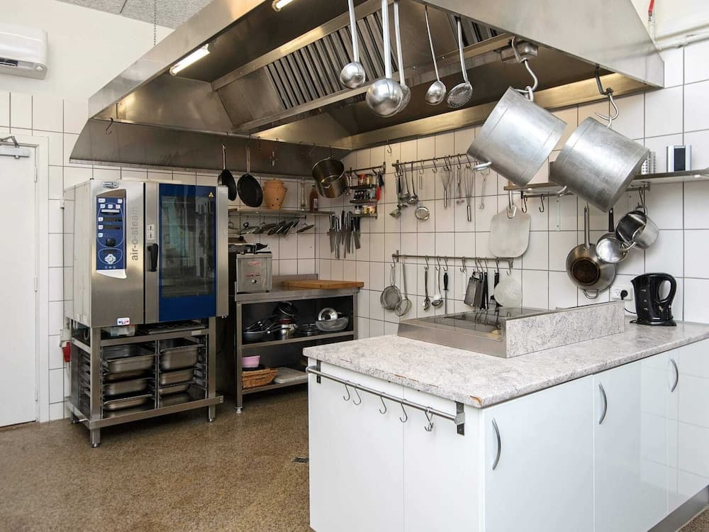 30 Person Holiday Home in Ebeltoft-by Traum