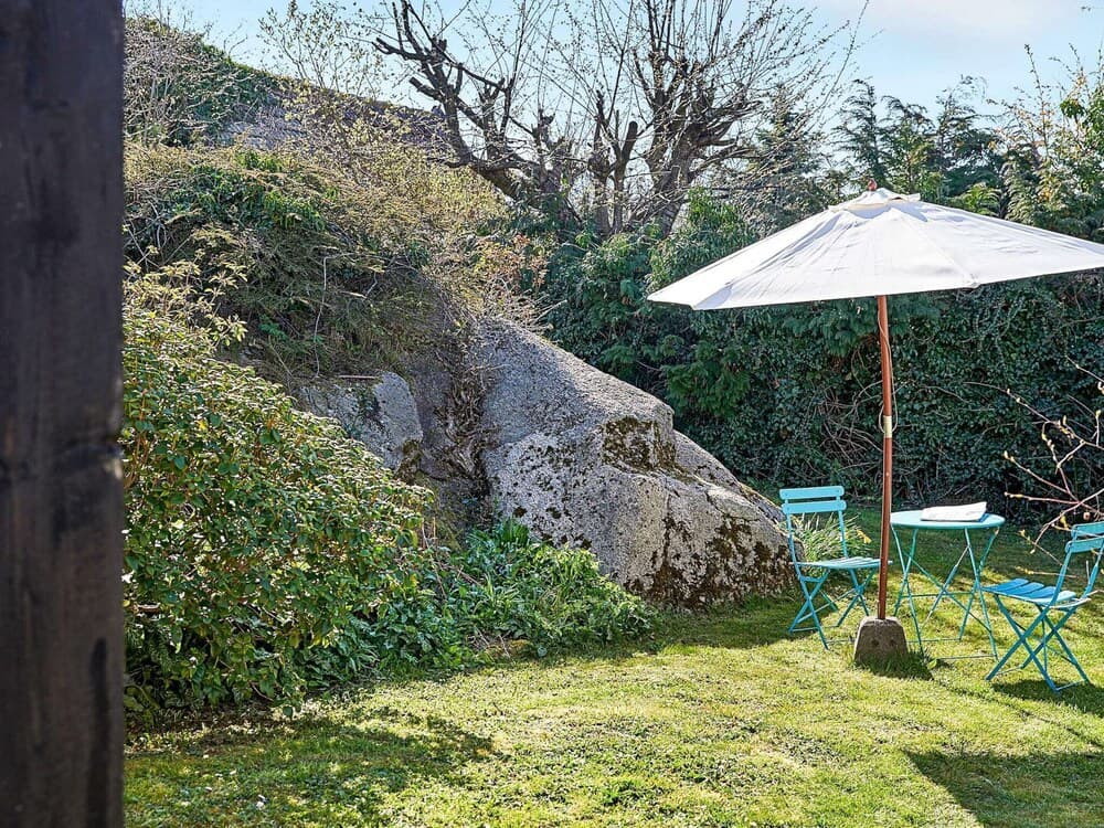 Vintage Holiday Home in Svaneke near Small Harbor