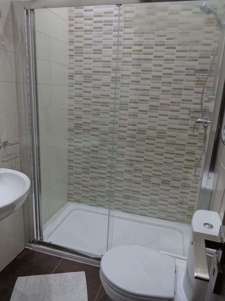 Lovely Penthouse With Private sun Terrace Between Valletta and Sliema