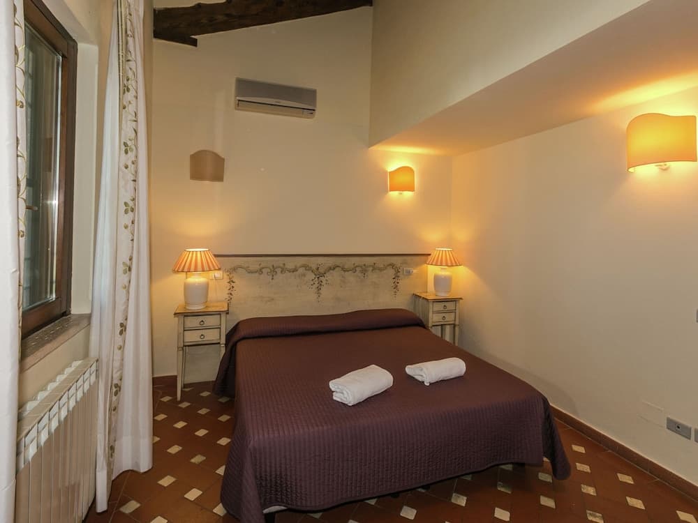 Apartment Near the Beach and the Clear Blue Sea