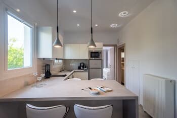 White Rock Milos Suites