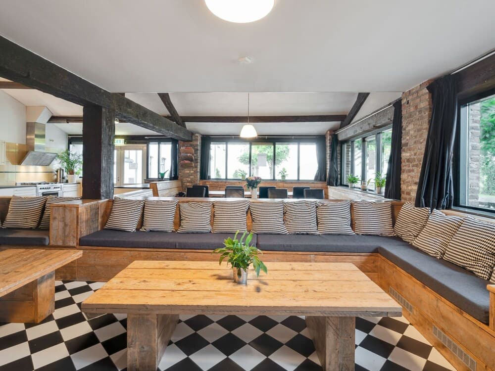 Spacious Farmhouse in Limburg near Forest