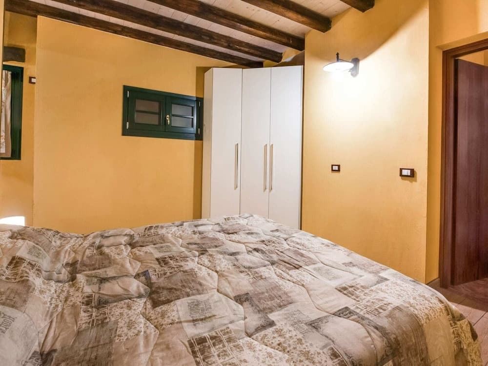 Cozy Chalet at Marone Lake Lombardy With Pool