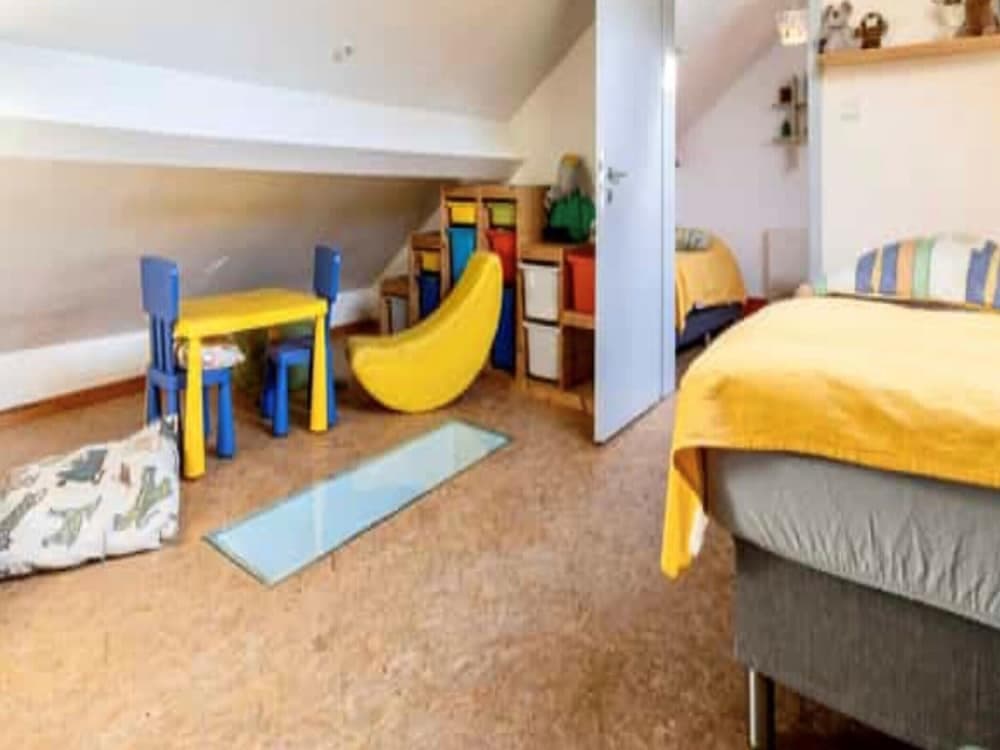 House in Moulin du Ruy With Forest Views