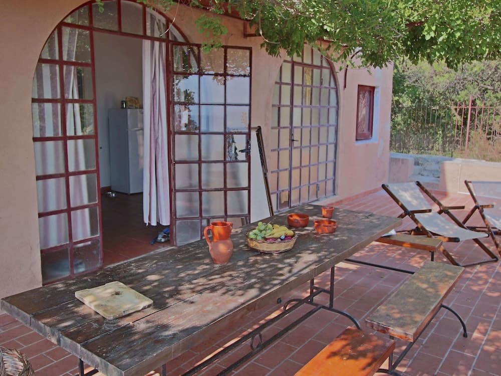 Mansion in Capo Vaticano by the Sea