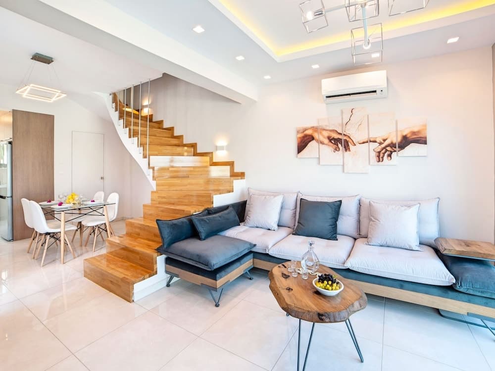 2 New Villas Next Each Other, Pool, Rent Separately or Together at Kournas Lake