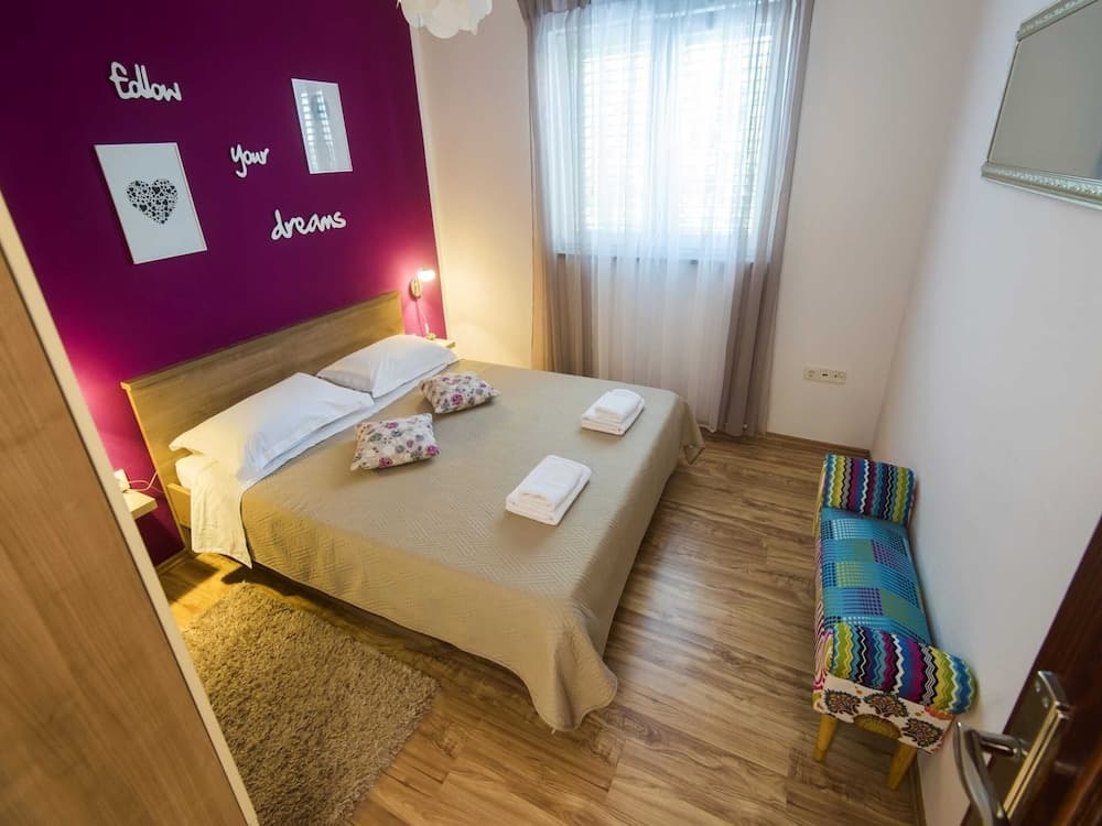 Cosy Holiday Home in Policnik With Pool