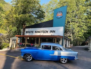 Route 19 Inn