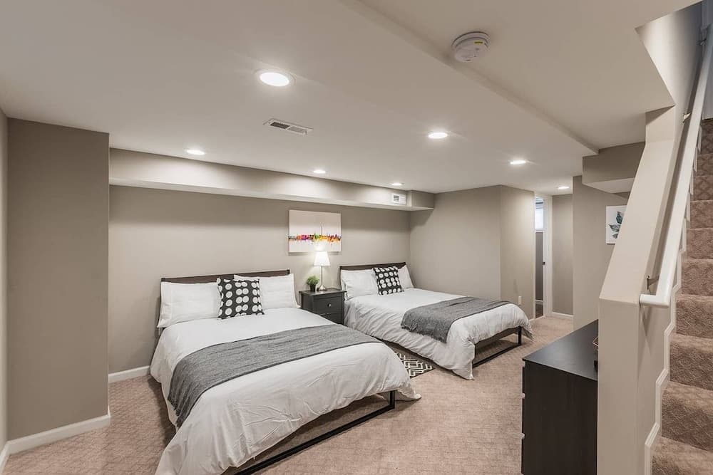 Beautiful 3br/2ba House with cozy backyard by CozySuites