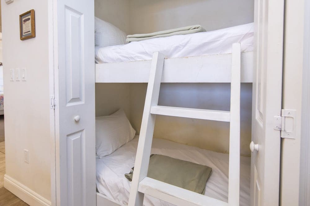 Treasure Island 1211