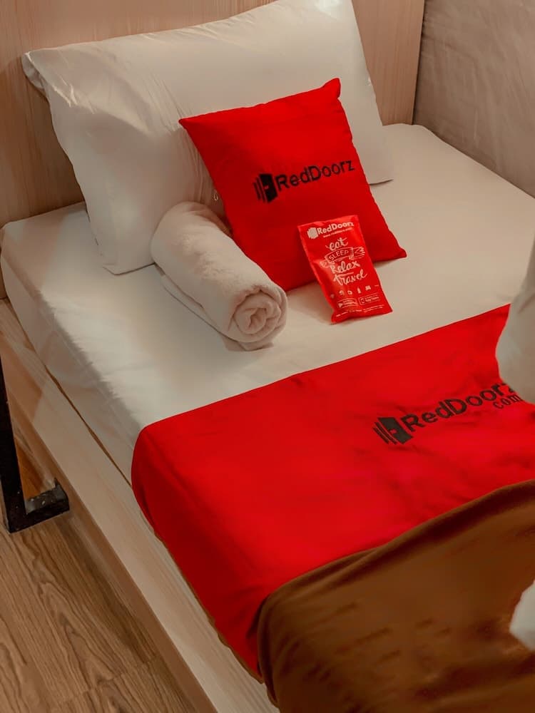 RedDoorz Hostel near Lippo Mall Kuta