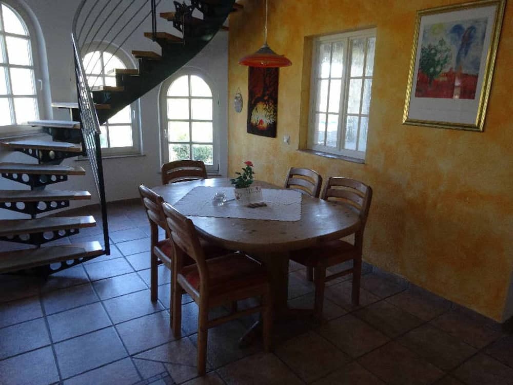 Ferienwohnungen Am Ellenberg