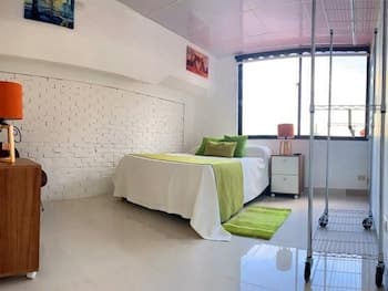 Malecon Premium Rooms